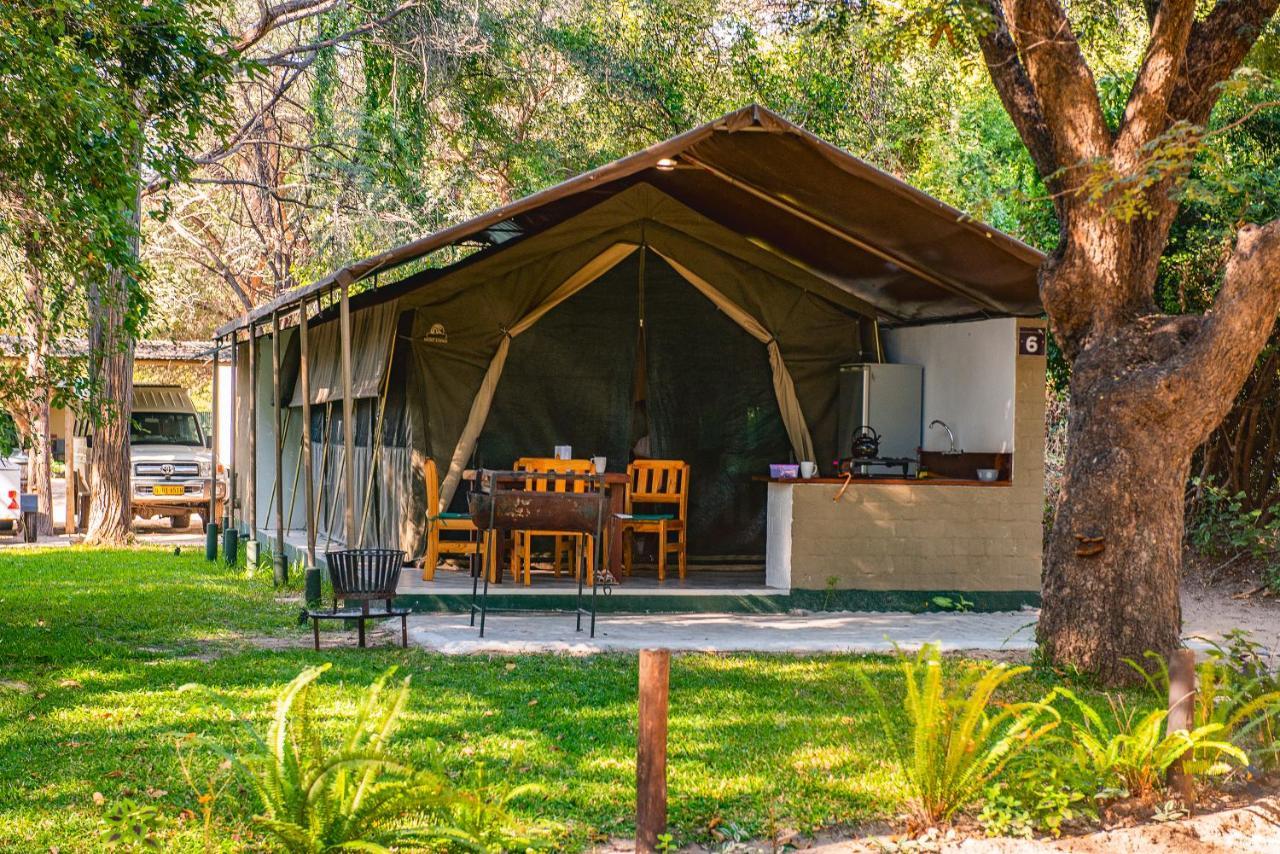 Zambezi Mubala Camp Ξενοδοχείο Katima Mulilo Εξωτερικό φωτογραφία